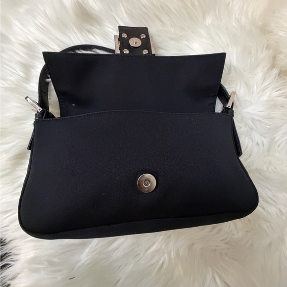 Vintage 00's Fendi Black Neoprene Baguette
Bag with Silver Accent. - Picture 12 of 16